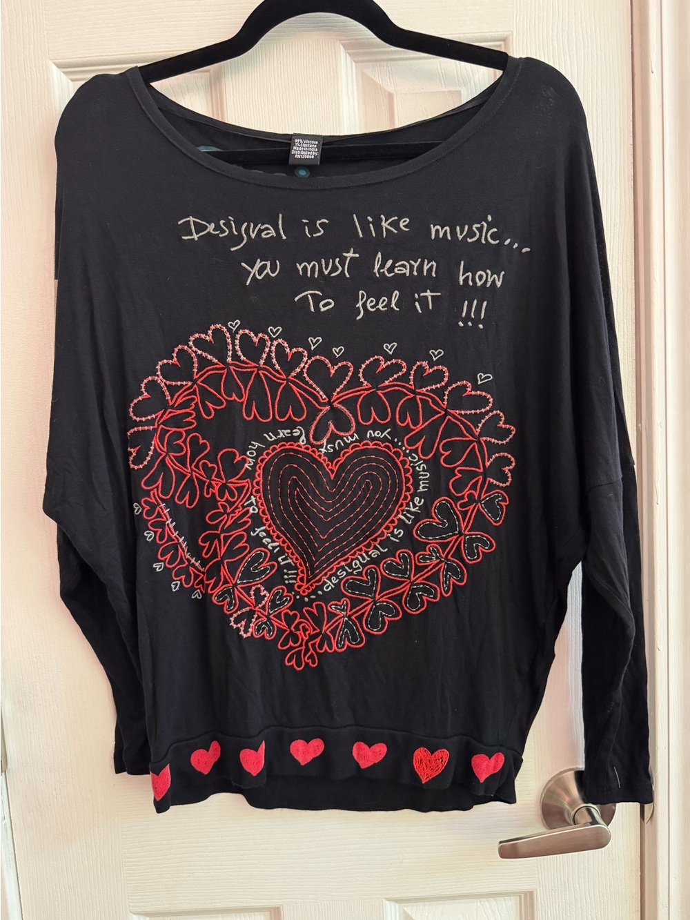 DESIGUAL Long Sleeve Y2k Embroidered Heart Dolman Sleeve Top Size Small